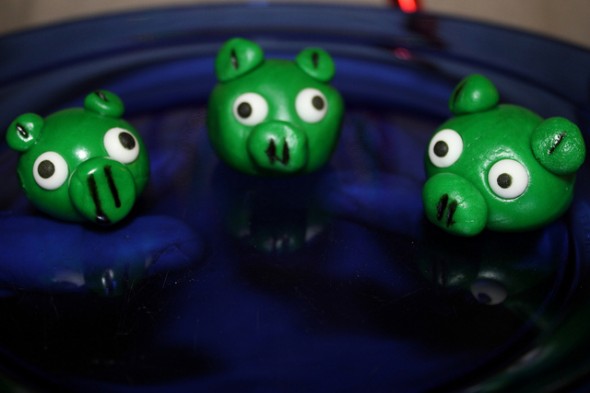 angry birds evil pigs