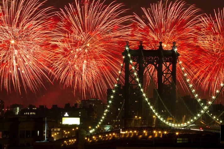 Macy's 4th of July fireworks 2010, New York City