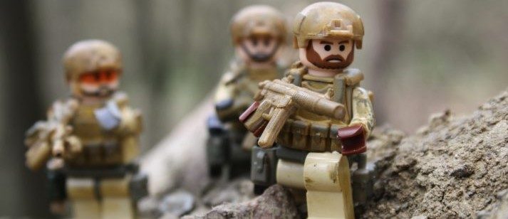 Do Army LEGOs follow the Military Diet?