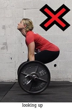 Do NOT look up like this during your deadlift