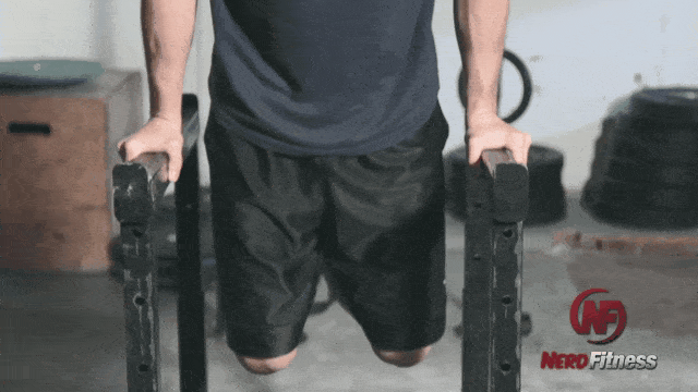 You can see here that Steve is doing a complete rep when doing his dip.