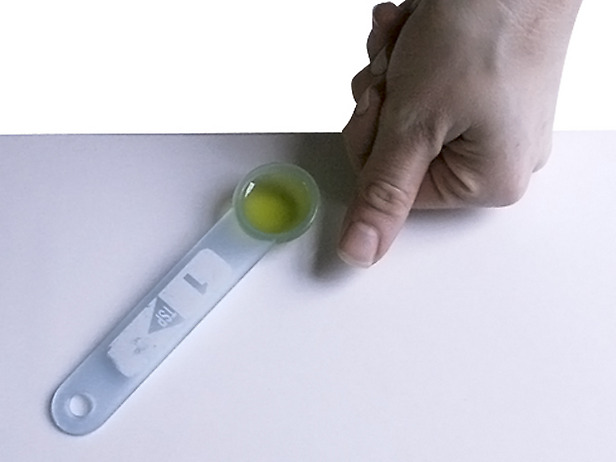 This shows the serving size of olive oil, which is very dense calorie wise. 
