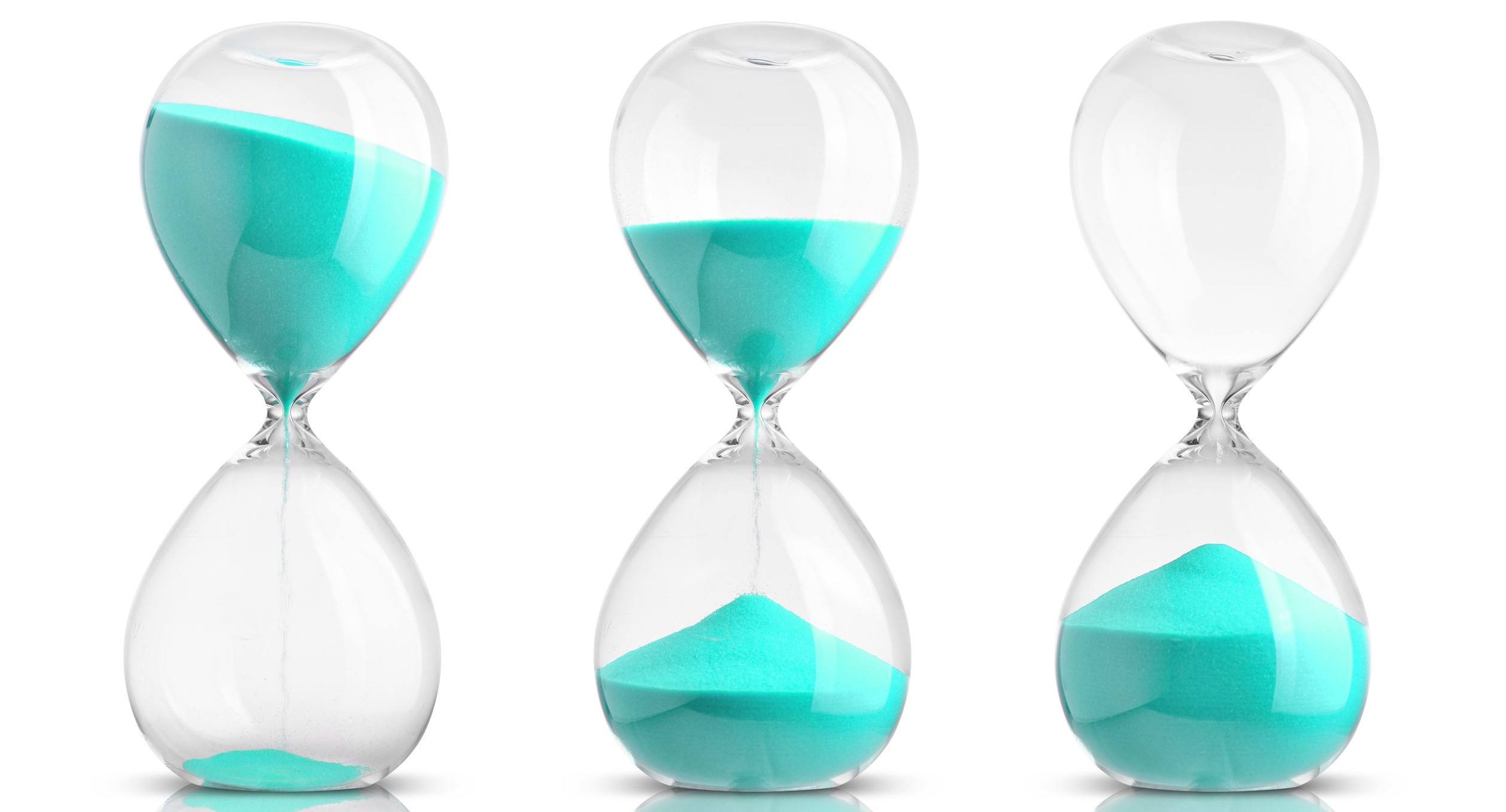 A picture of three hourglasses.